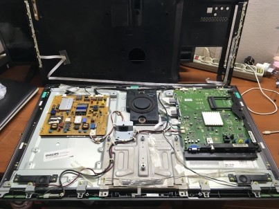 Ремонт моніторів та блоків живлення